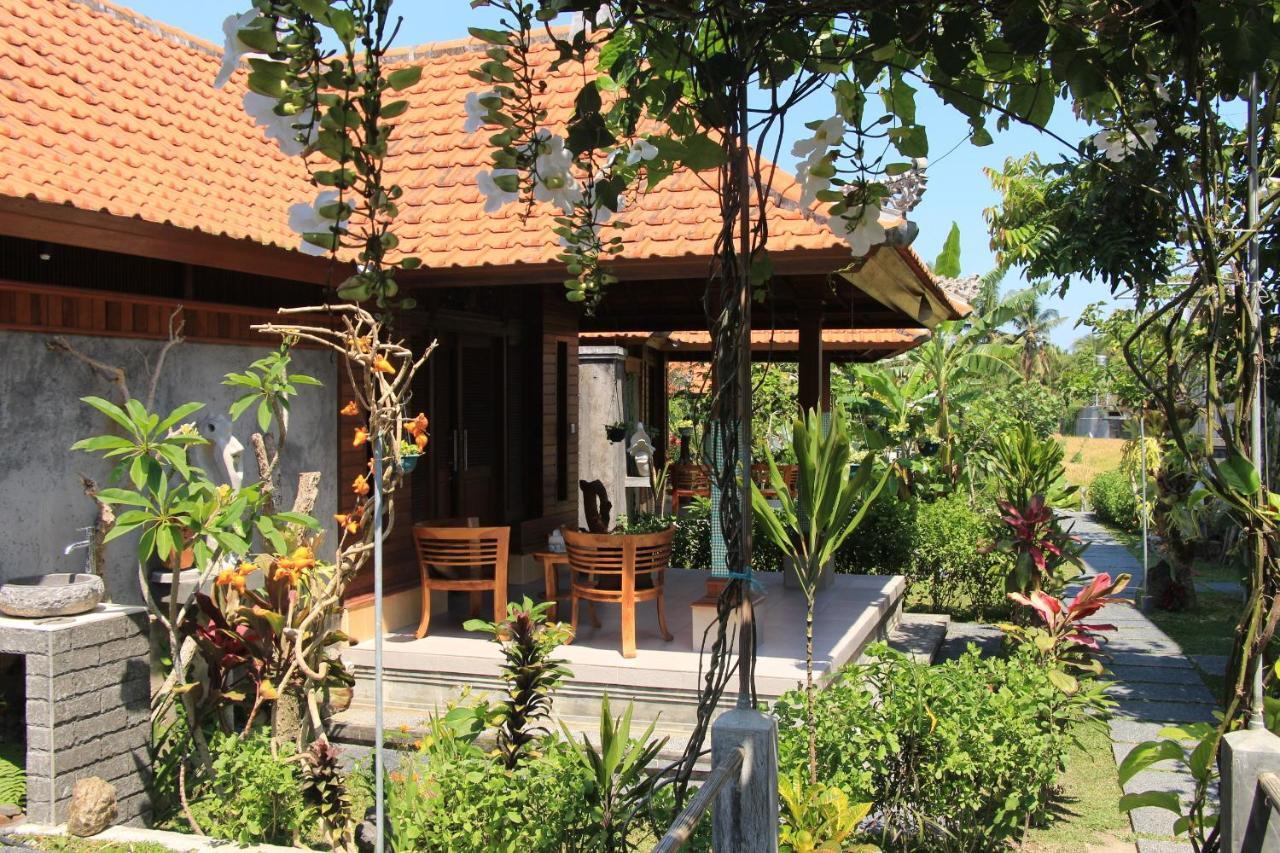 Nur Guest House By Purely Ουμπούντ Εξωτερικό φωτογραφία